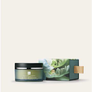 Deep Cleansing Melt IN THE BEGINNING NEROLI from TEMPLESPA.
Moments That Move Us Christmas Collection from TEMPLESPA.