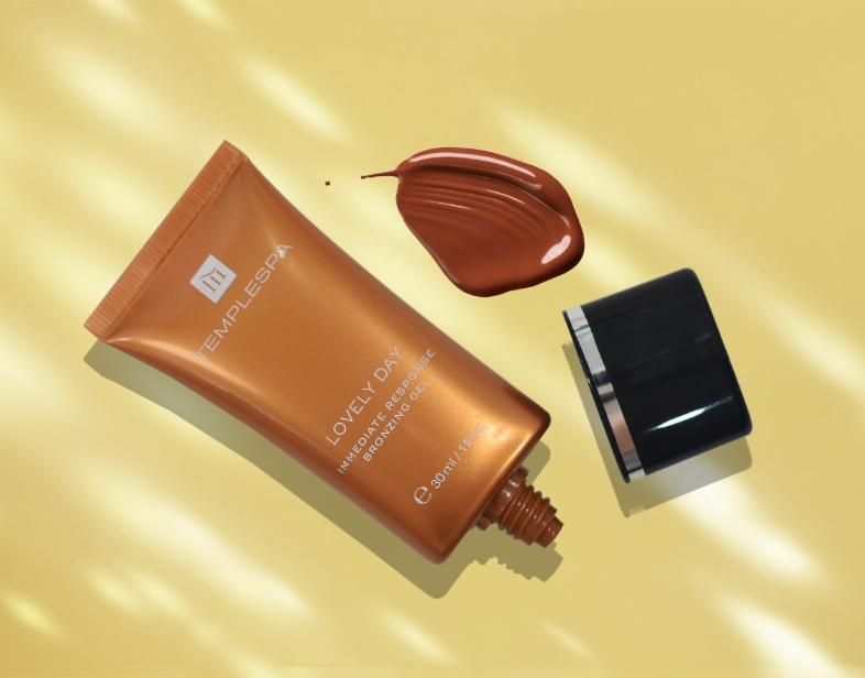 Lovely Day, instant bronzing gel by TEMPLESPA