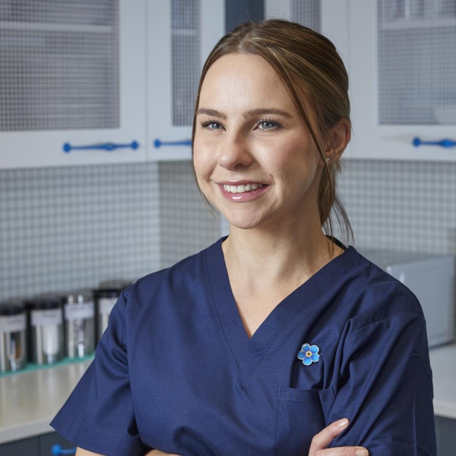 Help TEMPLESPA support Alzheimer's Society and Alzheimer Scotland by funding specialit dementia research nurses.